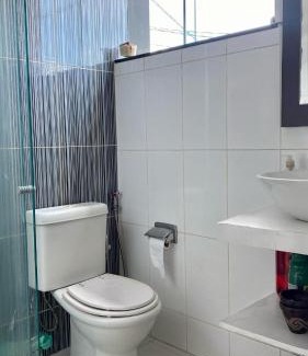 Canudos House | Cop 30 home with garden and lake