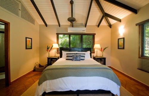 Punta Gorda Cabin | Copal Tree Lodge a Muy'Ono Resort