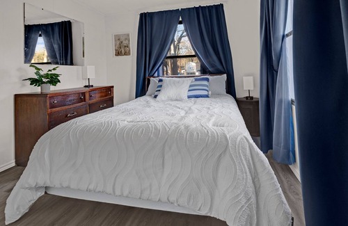 Gun Barrel City House | Copeland Cottage Beautiful lake house discounted priices