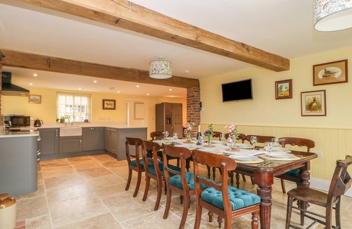 Ryther House | COPMANTHORPE HALL, family friendly, with hot tub in Copmanthorpe