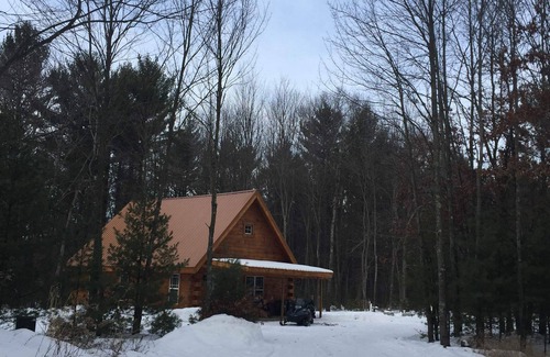 Merrillan Cabin | Copper Cabin offers peace and privacy in the woods!