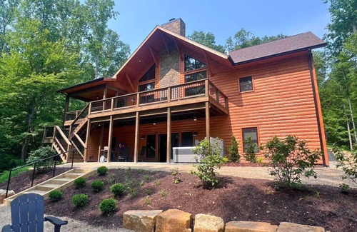 Gnaw Bone Apartment | Copper Cliff Cabin in Brown County