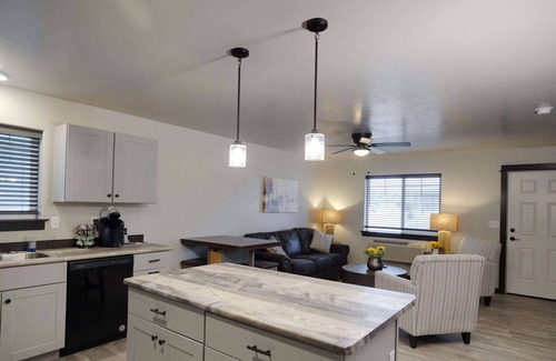 Butte House | Copper King Extended Stay Collection - Fully Furnished 2 bedroom duplex house