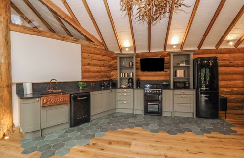 Chulmleigh Cottage | COPPER LODGE, pet friendly, luxury holiday cottage in Chulmleigh