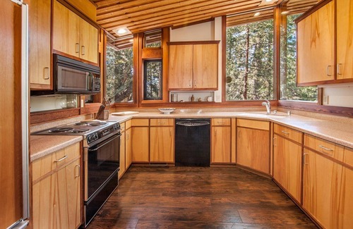 Idyllwild Cabin | Copper Mine Vacation Home