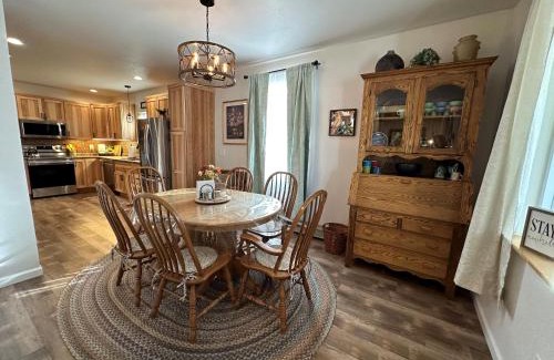 Ironwood House | Copper Retreat - private home