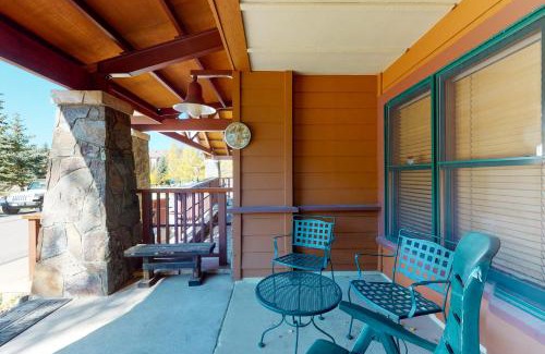 East Village at Copper Apartment | Copper Springs