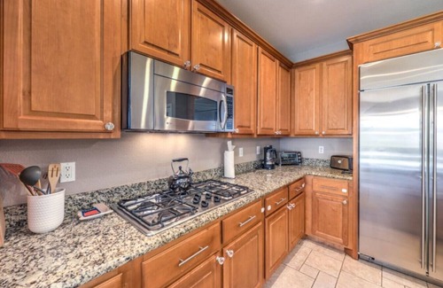 MacDonald Ranch House | Copper View | Green Valley Ranch with Casita