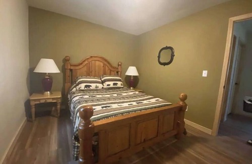 Ortonville Cabin | Copperhead Lodge