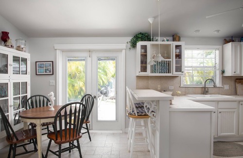 Big Coppitt Key House | Coppitt Cottage - 2/2, private backyard with waterfall and hot tub