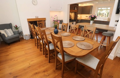 Narberth Cottage | COPYBUSH COTTAGE, pet friendly, luxury holiday cottage in Lawrenny