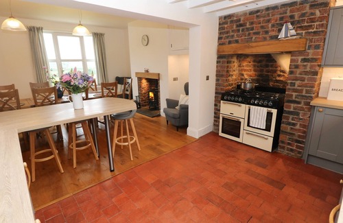Narberth Cottage | COPYBUSH COTTAGE, pet friendly, luxury holiday cottage in Lawrenny