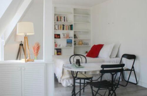 Passy Apartment | Coquettish apartment in Passy near Eiffel Tower