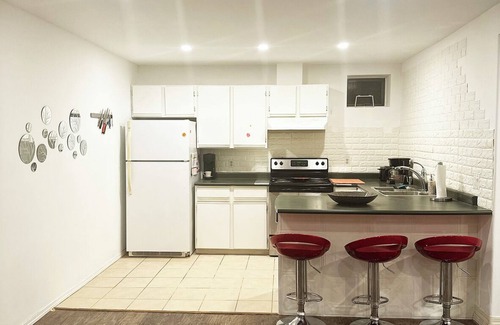 Coquitlam House | Coquitlam, Douglas College, Lafarge Lake, Town Center Park