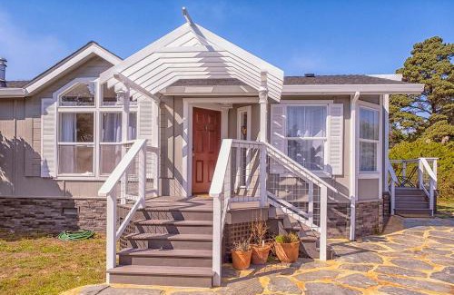 Fort Bragg House | Coracao do Mar