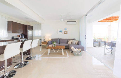 Pegeia Villa | CORAL BAY - 5 Bed Villa Private Heated Pool & jacuzzi/spa 1 Minute to Beach