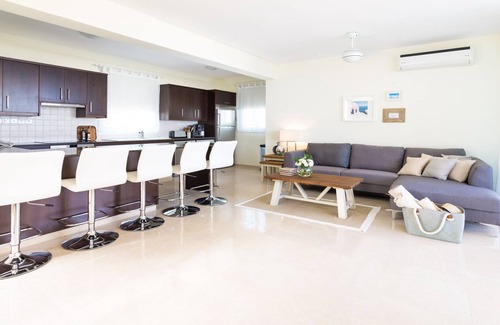 Pegeia Villa | CORAL BAY - 5 Bed Villa Private Heated Pool & jacuzzi/spa 1 Minute to Beach