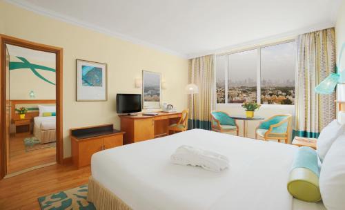 Beach & Coast Resort | Coral Beach Resort Sharjah
