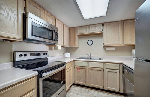 Shibui Sands Condo | Coral Cay #104 | 1 Bed, 1 Bath