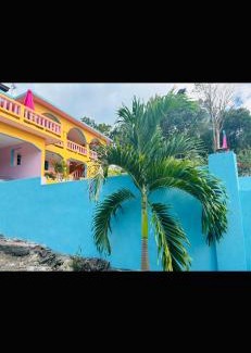 West End House | Coral Cove Cottage