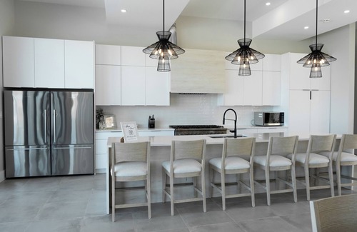 Rokers Point Villa | Coral Cove Villa - Luxury Villa + Full Concierge!