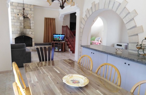 Pegeia Villa | CORAL CYPRIA CORAL BAY VILLAS