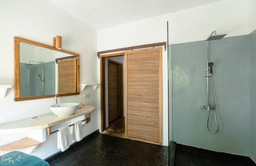Bangka Island Resort | Coral Eye Boutique Resort and Marine Outpost