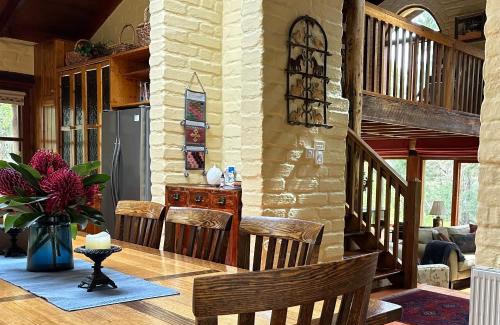 Forrest House | Coral Fern Retreat