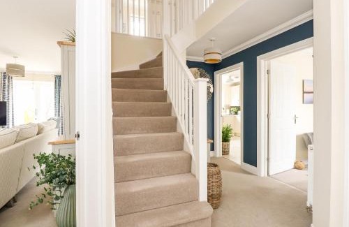 Overstrand House | Coral House