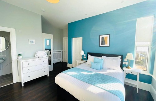 Gorleston-on-Sea House | Coral House