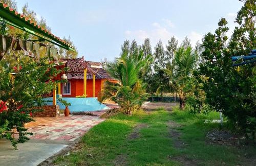Cheyyur House | Coral House