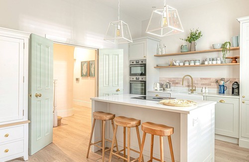 Bournemouth City Centre Cottage | Coral House - Luxury Cottages