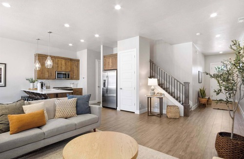 Santa Clara House | Coral Paradise Community Pool