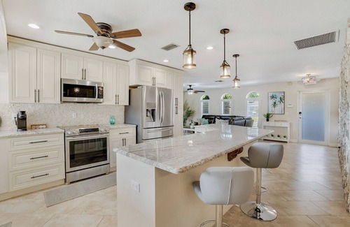 Coral Springs House | Coral Springs Paradise with Backyard + Heated Pool