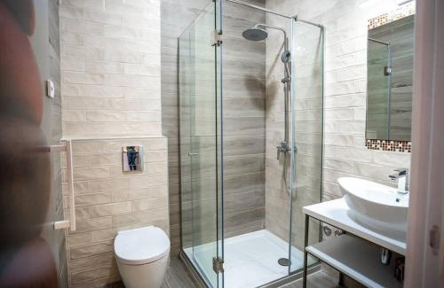 Stari Banovci Apartment | Coral Studio