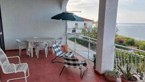 Motta San Giovanni Apartment | Corallo Blu Appartamento sul mare