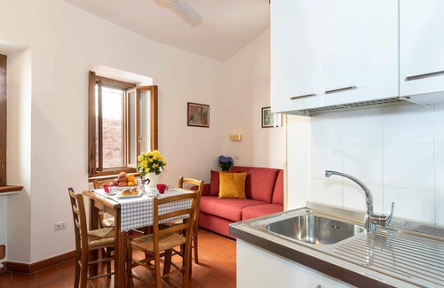 Spello Apartment | Corallo studio mezzanine