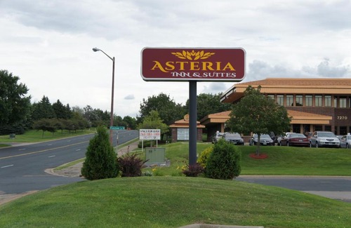 Maple Grove Hotel | Coratel Inn and Suites Maple Grove