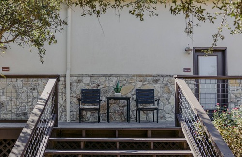 Dripping Springs House | Corazon Room- the La Aldea Building - Asante Lodging & Events