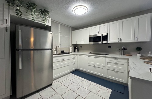Sabana Abajo House | Corazon Urbano is a charming 3-bedroom house with AC & WiFi in Carolina