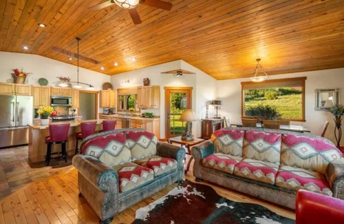 Belgrade House | Corbly Vista Ranch