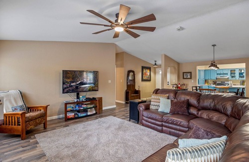 Greer House | Cordes Cabin Summary: