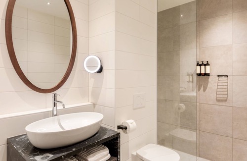 Badhoevedorp Hotel | Corendon Amsterdam Schiphol Airport, a Tribute Portfolio Hotel