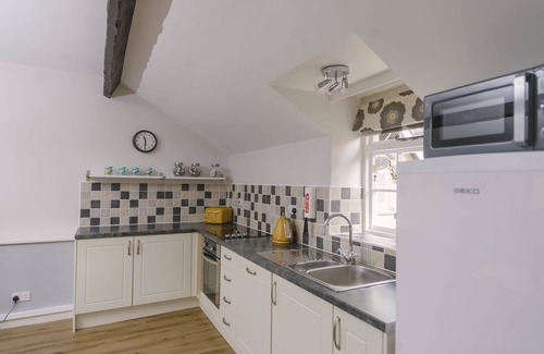 Tawstock Cottage | Corffe Cottages, Cosy family cottage, Sleeps 4, heated indoor pool