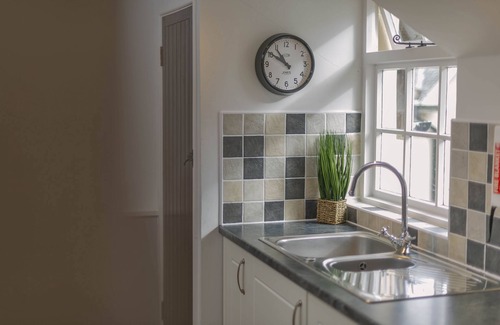 Tawstock Cottage | Corffe Cottages, Space for all the family, heated indoor pool