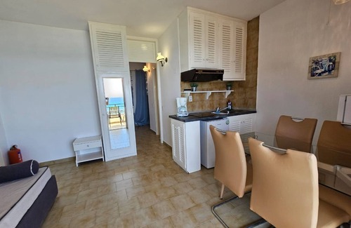 Parelia Apartment | Corfu Glyfada Menigos Resort 2-5