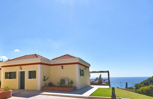 Kefalari Villa | Corfu Pool Villa in the bay of Pelekas only 200m to the beach with sea view