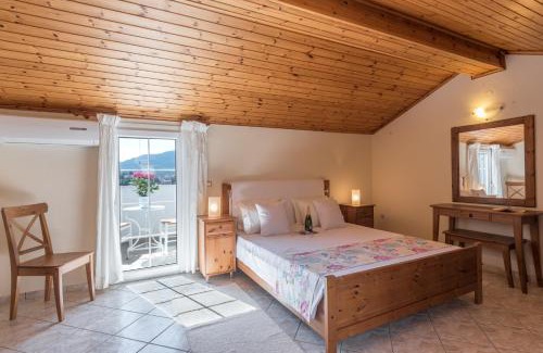 Parelia Villa | Corfu Villa Kokkini with swimming pool