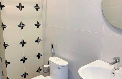 Hai Chau Hotel | Corgi House - Steps from Dragon Bridge