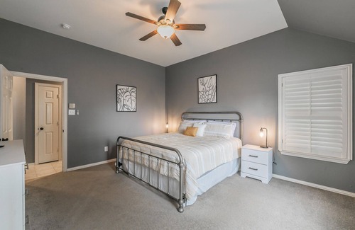 Corinth House | Corinth Cozy Escape: 3BR Delight
